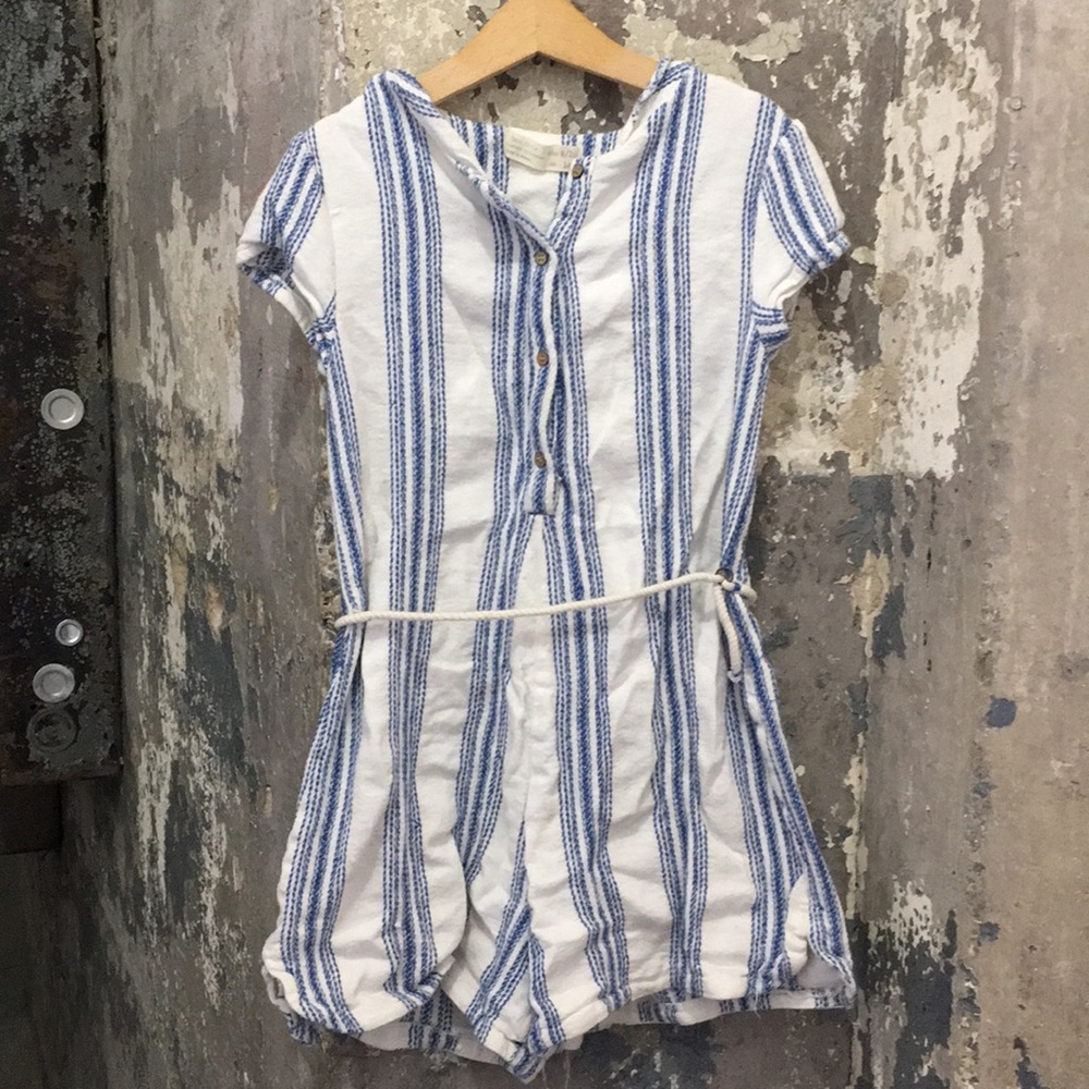 Girls Zara size 9/10 140cm romper great condition